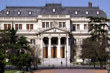 Con un peronismo dividido, asumieron los nuevos legisladores bonaerenses