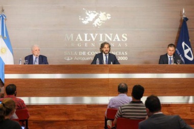 Ginés González García: "Esta es una gran epopeya, la vacunación más grande de la Argentina"