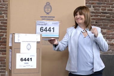 Bullrich votó en la Sociedad Rural y dijo que se imagina "festejando"