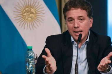 Hacienda anunció más medidas para achicar el déficit fiscal en más de $65 mil millones