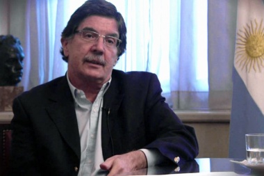 Ministro Sileoni aseguró que en 2022 "el objetivo" de su gestión es la presencialidad