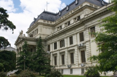 Diputados y senadores bonaerenses consideraron un "lamentable golpe bajo" la declaración de JxC