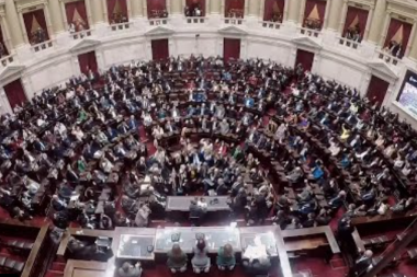 La Asamblea Legislativa proclamó las fórmulas de Massa y Milei para el balotaje