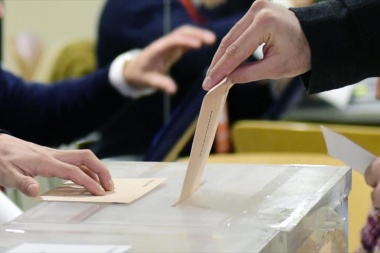 Comenzó la distribución de urnas para las Paso