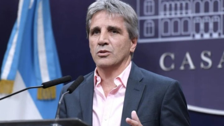 Milei celebró el auxilio de EEUU y reiteró que Luis Caputo es “el mejor ministro de Economía de la historia"