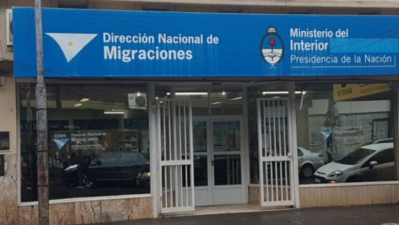 El Gobierno endurece la ley migratoria y podrá expulsar extranjeros por mensajes de odio contra argentinos