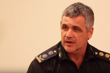 El jefe de la Policía Bonaerense vinculó los robos comunes con la "situación social"