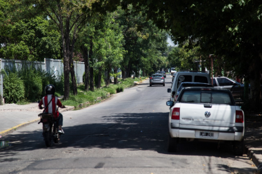 Mejoran el tránsito y alumbrado en las calles linderas a la Unahur