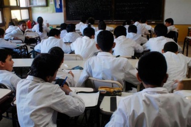 Pese al paro docente, el gobierno bonaerense garantiza la apertura de escuelas