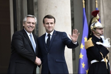 Macron a Fernández: "Francia se movilizará con el FMI para ayudar a la Argentina"