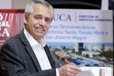 Alberto Fernández llamó a "defender más que nunca" la democracia