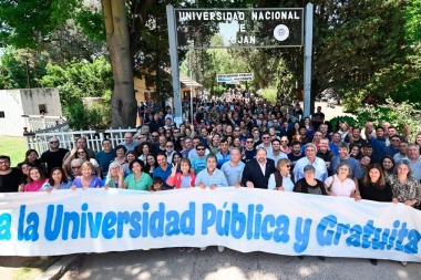 Universidades de todo el país defienden la educación pública: "No al voucher"