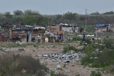 Aumento récord de la pobreza en la era Milei: está en 52,9% y la indigencia en el 18,1%