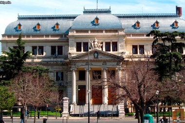 Suspenden las PASO en la provincia, pero sigue la tensión por el cronograma electoral