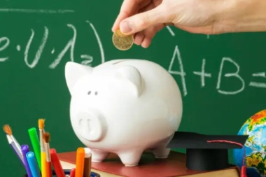 La Defensoría relevó hábitos financieros de estudiantes platenses y detectó desafíos en organización y uso del crédito