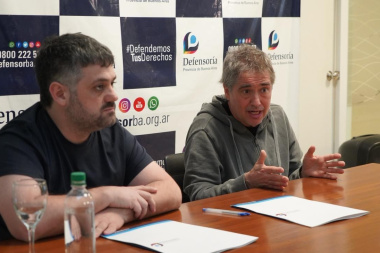 Impulsan un proyecto de ley para que la Defensoría acompañe a las personas sobreendeudadas de la Provincia