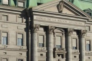 Un juez suspendió la transformación del Banco Nación en Sociedad Anónima
