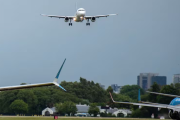 El Gobierno subió más de un 560% la tasa aeroportuaria de seguridad para vuelos de cabotaje