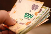 Endeudarse para comer: seis de cada diez familias bonaerenses tomaron créditos para cubrir gastos básicos