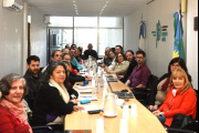 La Provincia llamó para este jueves a los estatales bonaerenses a negociar salarios